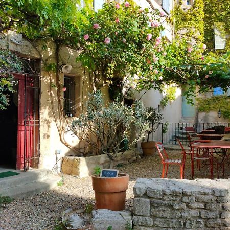 La Maison Pres De La Fontaine Saignon Exterior foto
